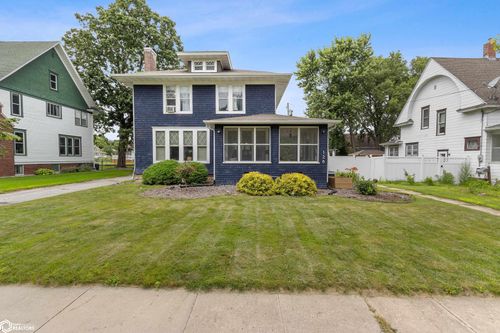 128 10th St Nw, Mason City, IA, 50401-2017 | Card Image