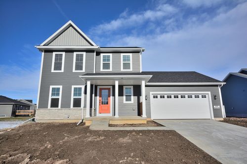 5319798 Kingair Dr, Menomonee Falls, WI, 53051 | Card Image