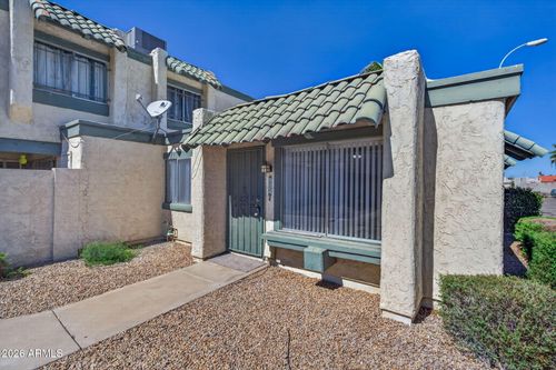 9024 N 51st Ln, Glendale, AZ, 85302-4202 | Card Image