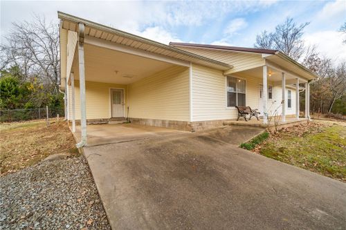 8301 Jarnagin Ln, Huntington, AR, 72940-9247 | Card Image