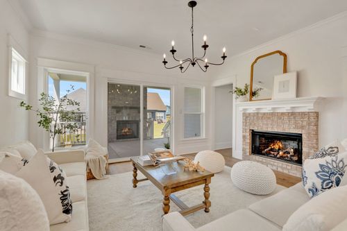 50 Pontoon Pl, Winchester, TN, 37398-1755 | Card Image