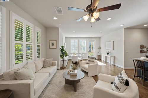 unit-8-454 Persimmon Cmn, Livermore, CA, 94551-6536 | Card Image