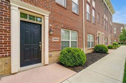 1004 Parklake Row, Springboro, OH, 45066-7541 | Card Image