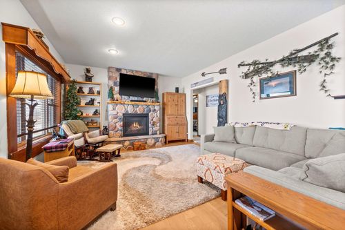 24775 608th Ave, Litchfield, MN, 55355-5835 | Card Image