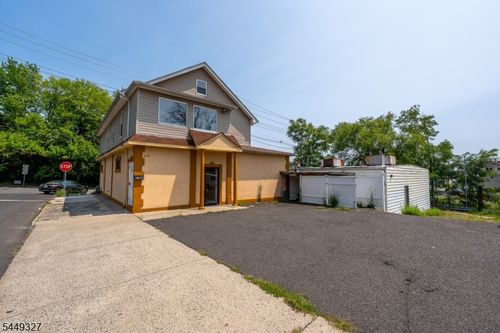 476 Bloy St, Hillside, NJ, 07205-1745 | Card Image