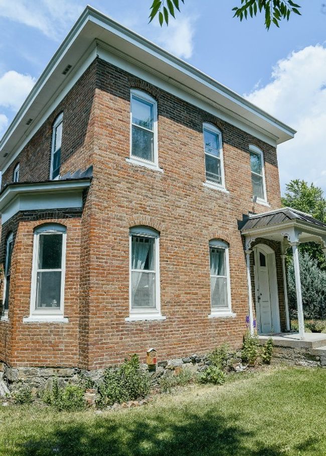 front facade | Image 26