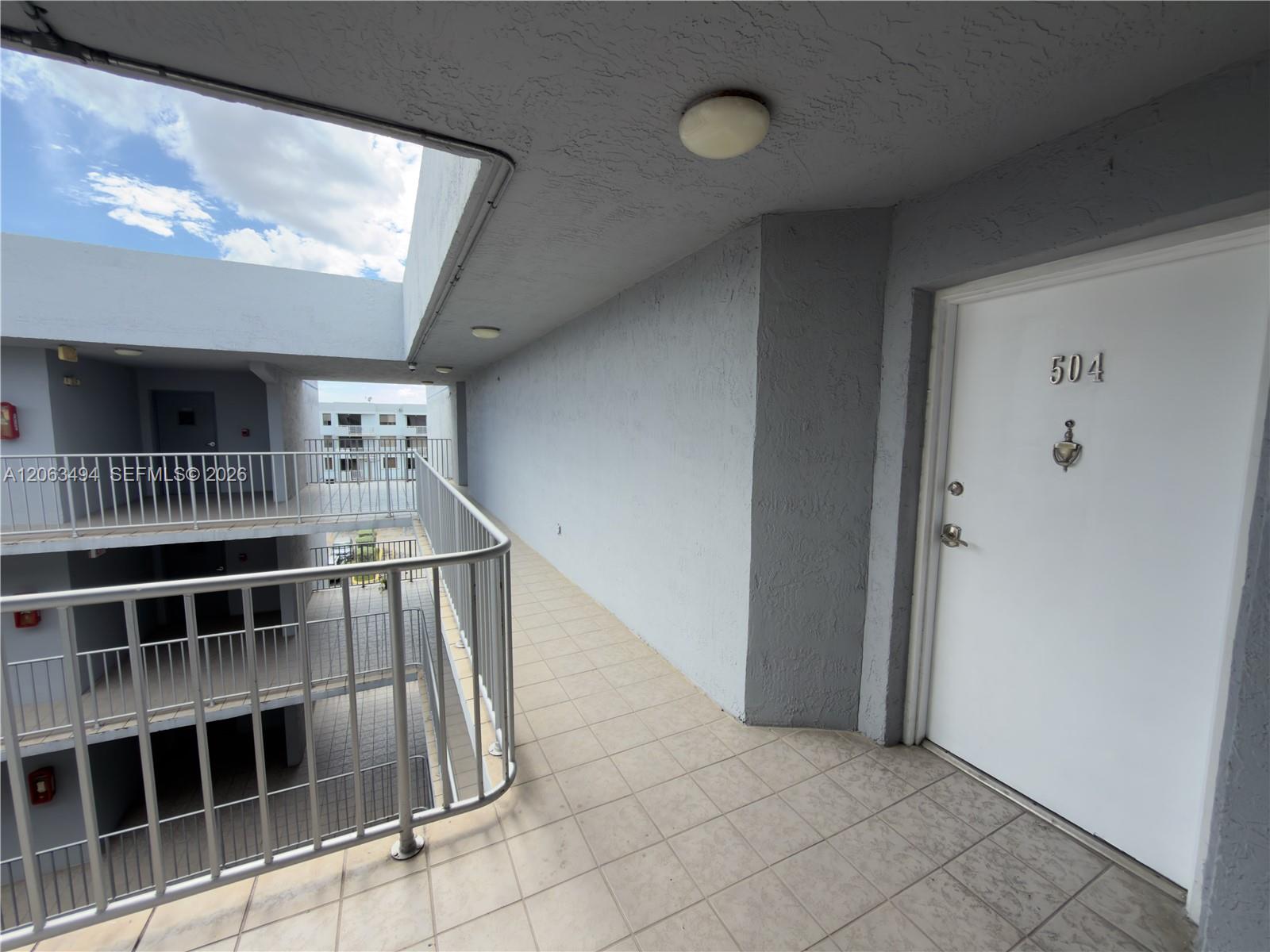 Residential Lease in Miami 3