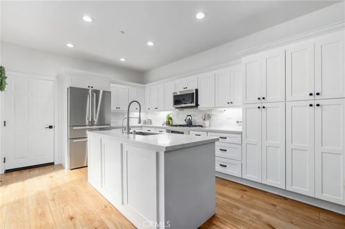 8 Azara Ln, Ladera Ranch, CA, 92694-1258 | Card Image