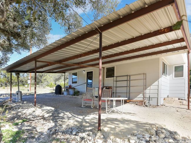 207 Roadrunner Trl, House other with 1 bedrooms, 1 bathrooms and null parking in Utopia TX | Image 13