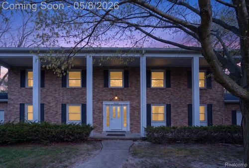 6150 Birch Row Dr, East Lansing, MI, 48823-7412 | Card Image