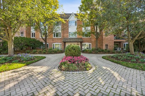 308-207 Rivershire Lane, Lincolnshire, IL, 60069 | Card Image