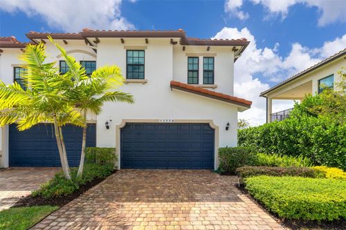 11778 Sw 13th Ln, Pembroke Pines, FL, 33025-4825 | Card Image