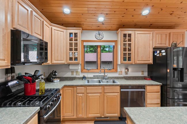 1680 N Aurora Ln, House other with 4 bedrooms, 3 bathrooms and null parking in Nekoosa WI | Image 12