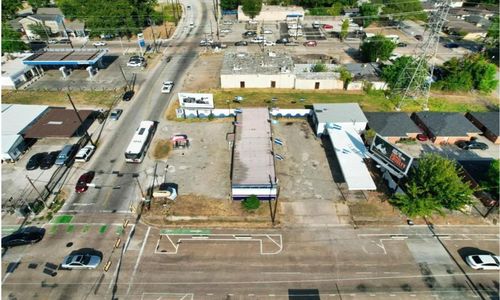 1602 Collingsworth St, Houston, TX, 77009-4369 | Card Image