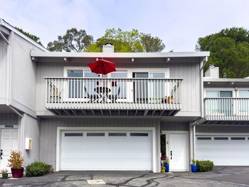 apt-2-838 Sir Francis Drake Blvd, Kentfield, CA, 94904-1636 | Card Image