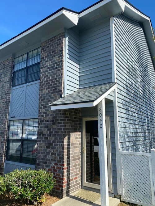 8040 Thelen St, North Charleston, SC, 29406-9421 | Card Image