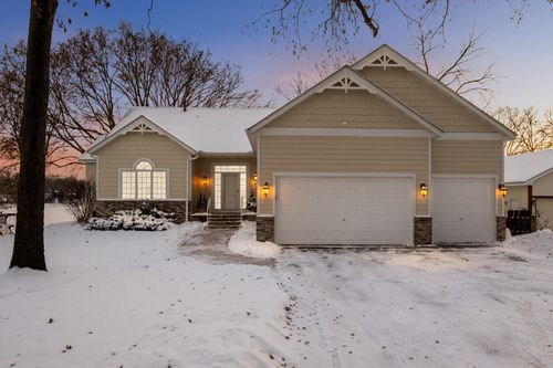 3133 Spring Lake Rd Sw, Prior Lake, MN, 55372-2371 | Card Image