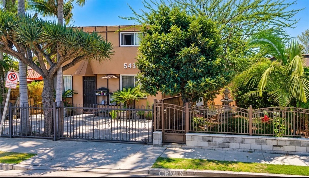 Residential Lease in Los Angeles