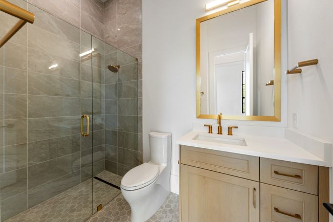 Casita Bathroom | Image 36