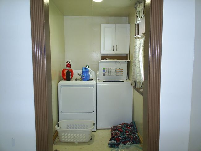 Unit 1 laundry room | Image 17