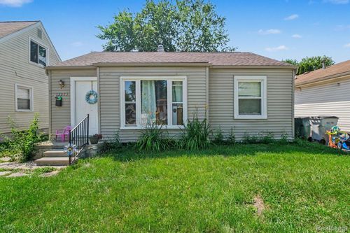 23383 Cayuga Ave, Hazel Park, MI, 48030-2703 | Card Image