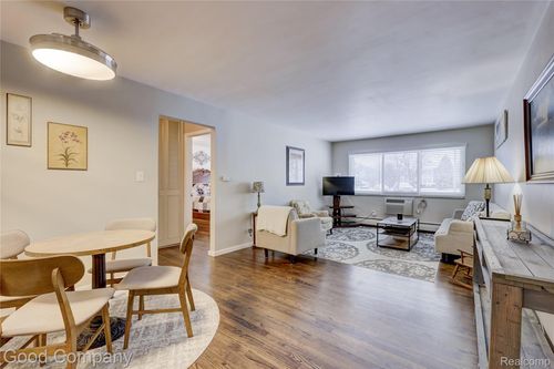 unit-8a-3126 Linwood Ave, Royal Oak, MI, 48073-3061 | Card Image