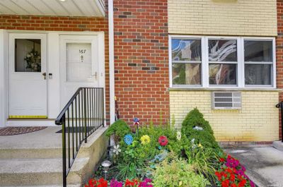 167 - 167 Farber Drive, Home with 1 bedrooms, 1 bathrooms and null parking in West Babylon NY | Image 1