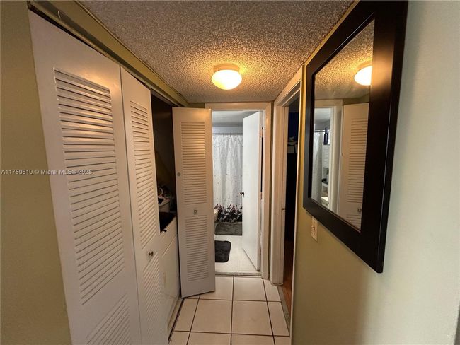 APT-402 - 8710 N Sherman Cir, Condo with 2 bedrooms, 2 bathrooms and null parking in Miramar FL | Image 14