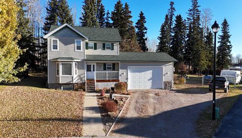6204 12 Ave, Edson, AB, T7E1Y5 | Card Image