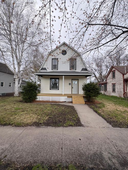 306 16th St S, Benson, MN, 56215-1728 | Card Image