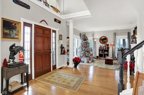 9986 Springstone Rd, Fishers, IN, 46055-9627 | Card Image