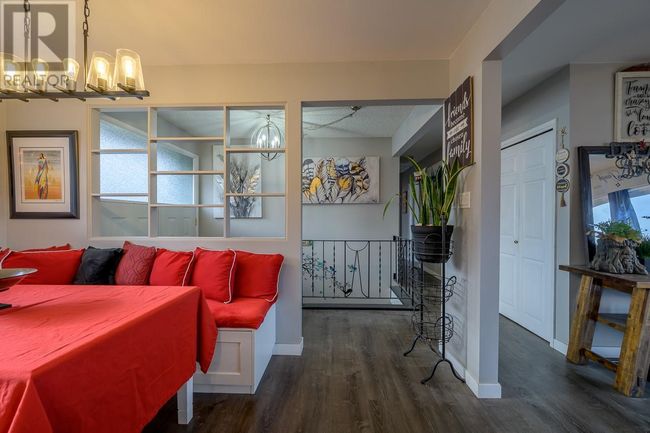 492 Grandview Terr, House other with 3 bedrooms, 3 bathrooms and 3 parking in Kamloops BC | Image 11