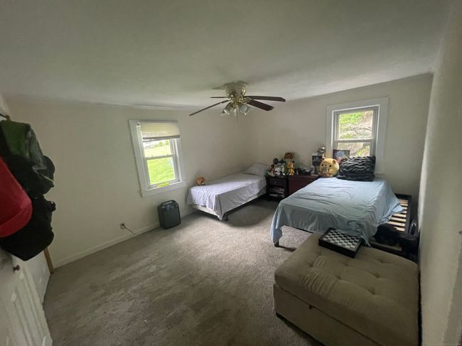 81 Benedict St, Home with 3 bedrooms, 1 bathrooms and 2 parking in Norwalk CT | Image 16