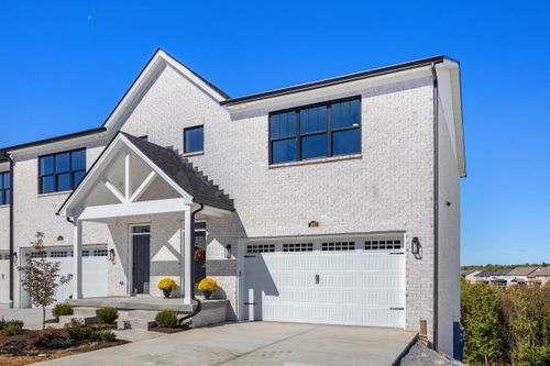 1001 Lauderdale Dr, Nicholasville, KY, 40356-1585 | Card Image