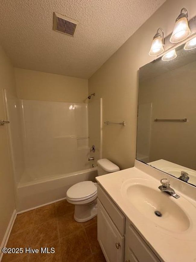 F103 - 4613 Mcclelland Dr, Condo with 2 bedrooms, 2 bathrooms and null parking in Wilmington NC | Image 12