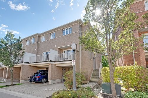 59-1169 Dorval Dr, Oakville, ON, L6M4V8 | Card Image