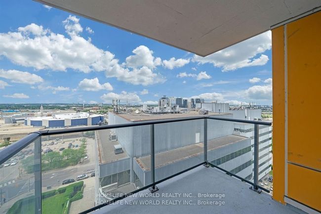 1801 - 25 Town Centre Crt, Condo with 1 bedrooms, 1 bathrooms and null parking in Scarborough ON | Image 11