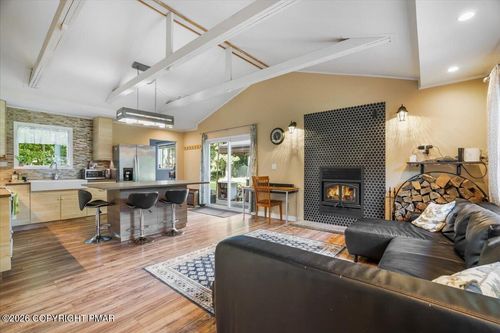 117 Mink Court, Dingmans Ferry, PA, 18328 | Card Image