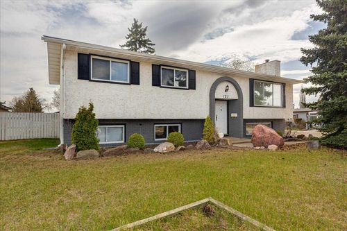 123 Nolan St, Red Deer, AB, T4P1Z1 | Card Image