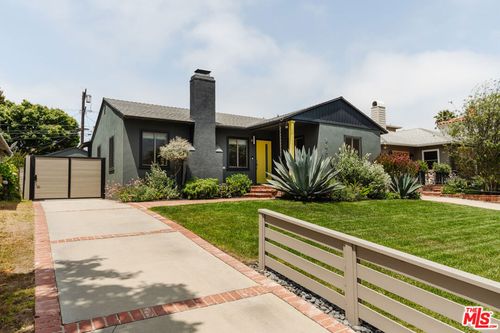 7941 Agnew Ave, Los Angeles, CA, 90045-1012 | Card Image