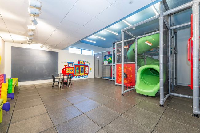 APT-25J - 250 Gorge Rd, Home with 3 bedrooms, 2 bathrooms and null parking in Cliffside Park NJ | Image 40