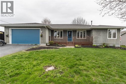 46 Clover Crt, Sussex, NB, E4E2L9 | Card Image