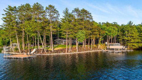 9238 Marguerite Ct, Minocqua, WI, 54548-9272 | Card Image