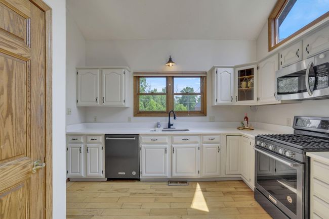 149 Amherst Rd, House other with 4 bedrooms, 3 bathrooms and null parking in Hebron OH | Image 54