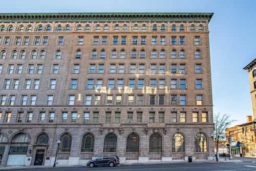 8-143 E State St, Trenton, NJ, 08608-1714 | Card Image