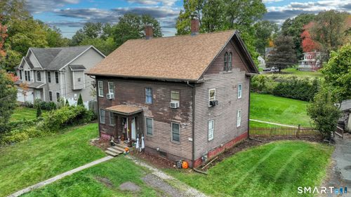 12 Four Rod Rd, Berlin, CT, 06037-2221 | Card Image