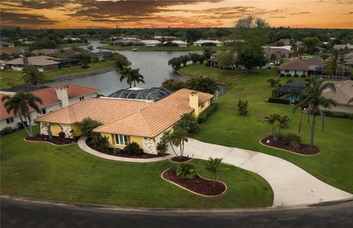 1800 Liesl Dr E, VENICE, FL, 34293-2026 | Card Image