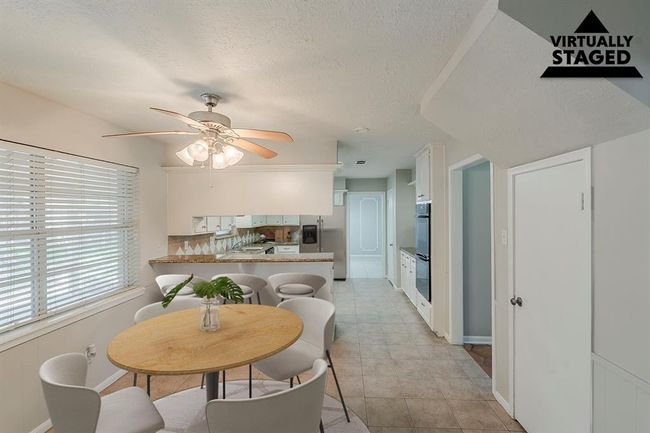 7803 Hurst Forest Dr, House other with 4 bedrooms, 3 bathrooms and 2 parking in Humble TX | Image 11