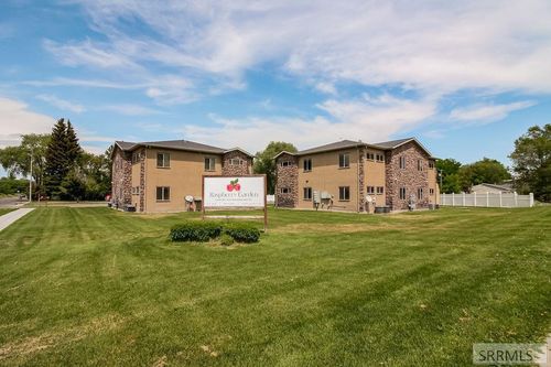 177 S 4th W, Rexburg, ID, 83440-4717 | Card Image