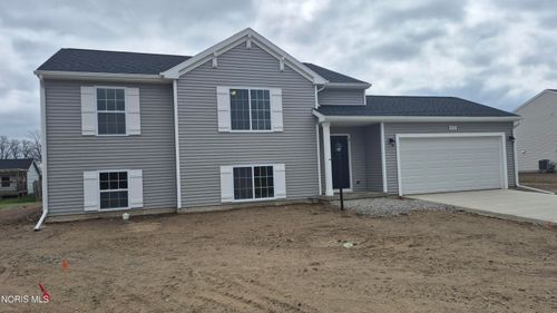 1473 Lee Ann Ave, Defiance, OH, 43512-7702 | Card Image